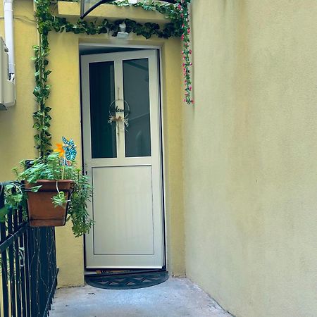 Casa Vacanze Viale Miramare 31- Delizioso Mini Loft Industrial Trieste Esterno foto